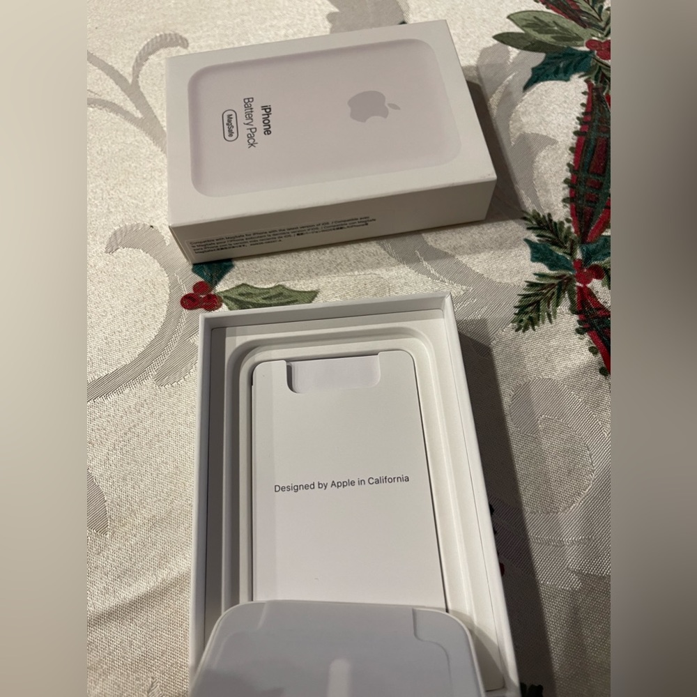 Apple Magsafe Battery Pack
